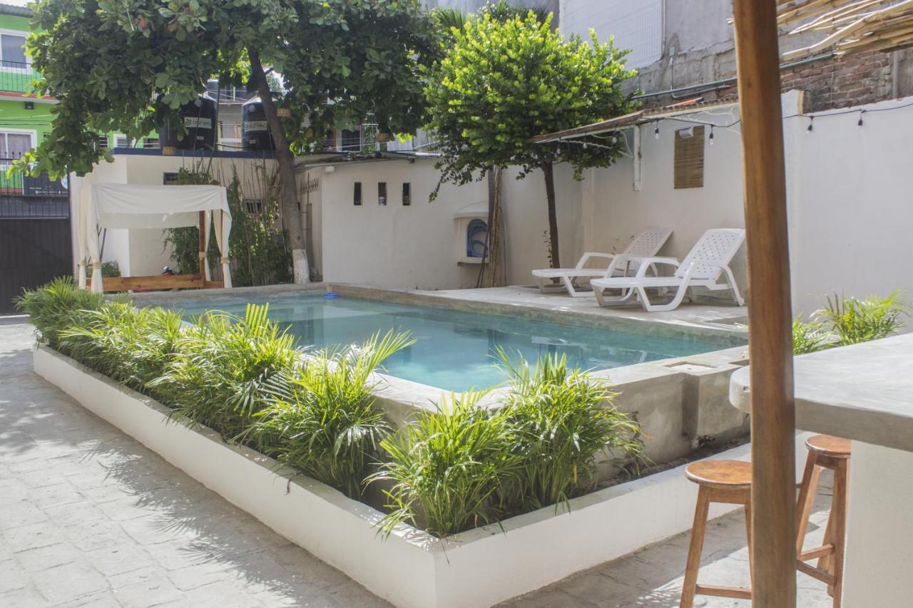 פוארטו אסקונדידו Hotel Casa Juanita מראה חיצוני תמונה