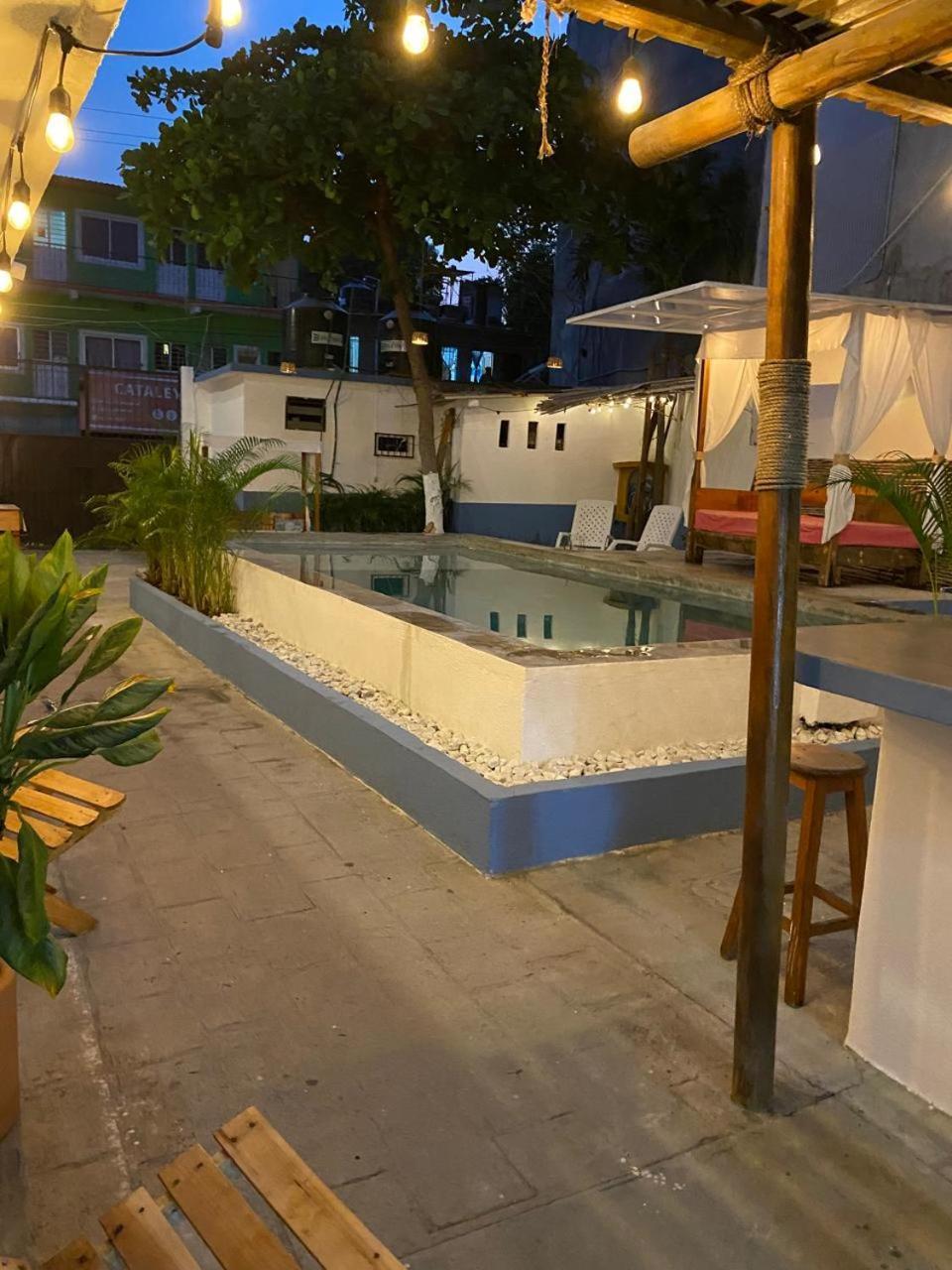 פוארטו אסקונדידו Hotel Casa Juanita מראה חיצוני תמונה
